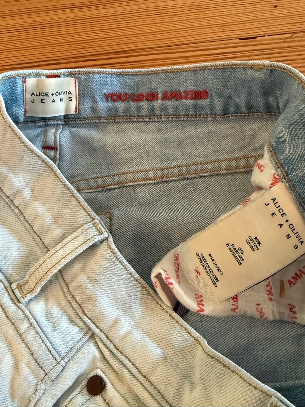 Alice + Olivia Two-Tone Jeans - Picture 7 of 11